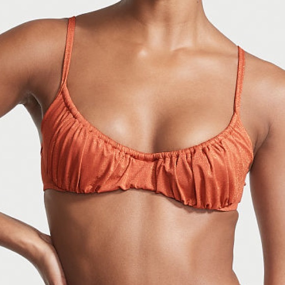 New Victoria’s Secret D CUP Ruched Wicked Bikini Top - Picture 1 of 8